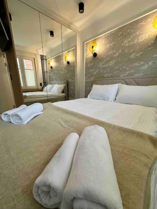 Apartament Augustianska Cracovia Esterno foto